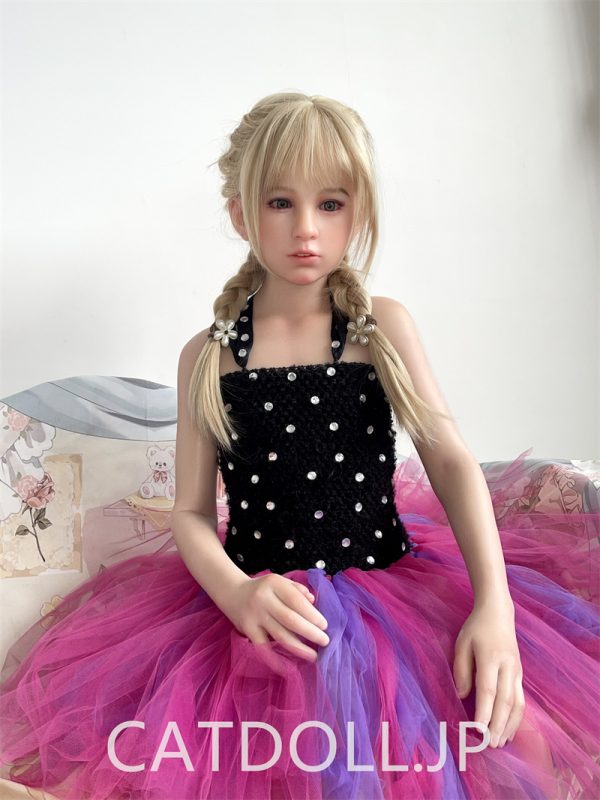 CATDOLL 128CM Dolly フルシリコンラブドールの魅力